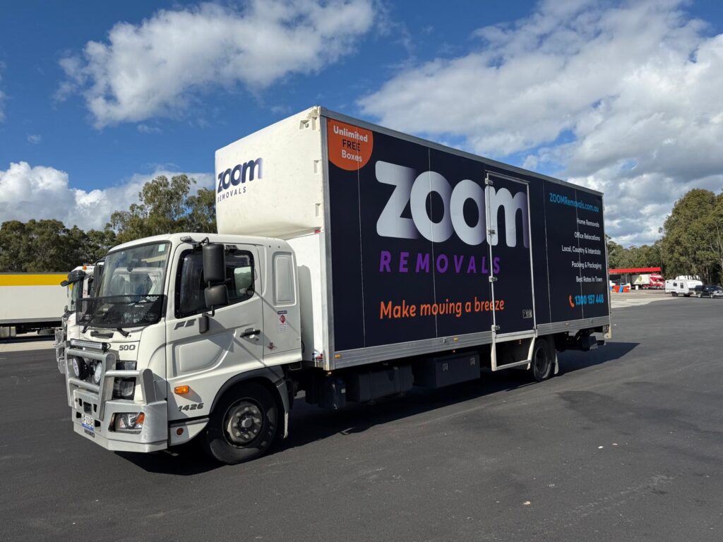 ZOOM Removalists Truck in Sydney - Point Piper